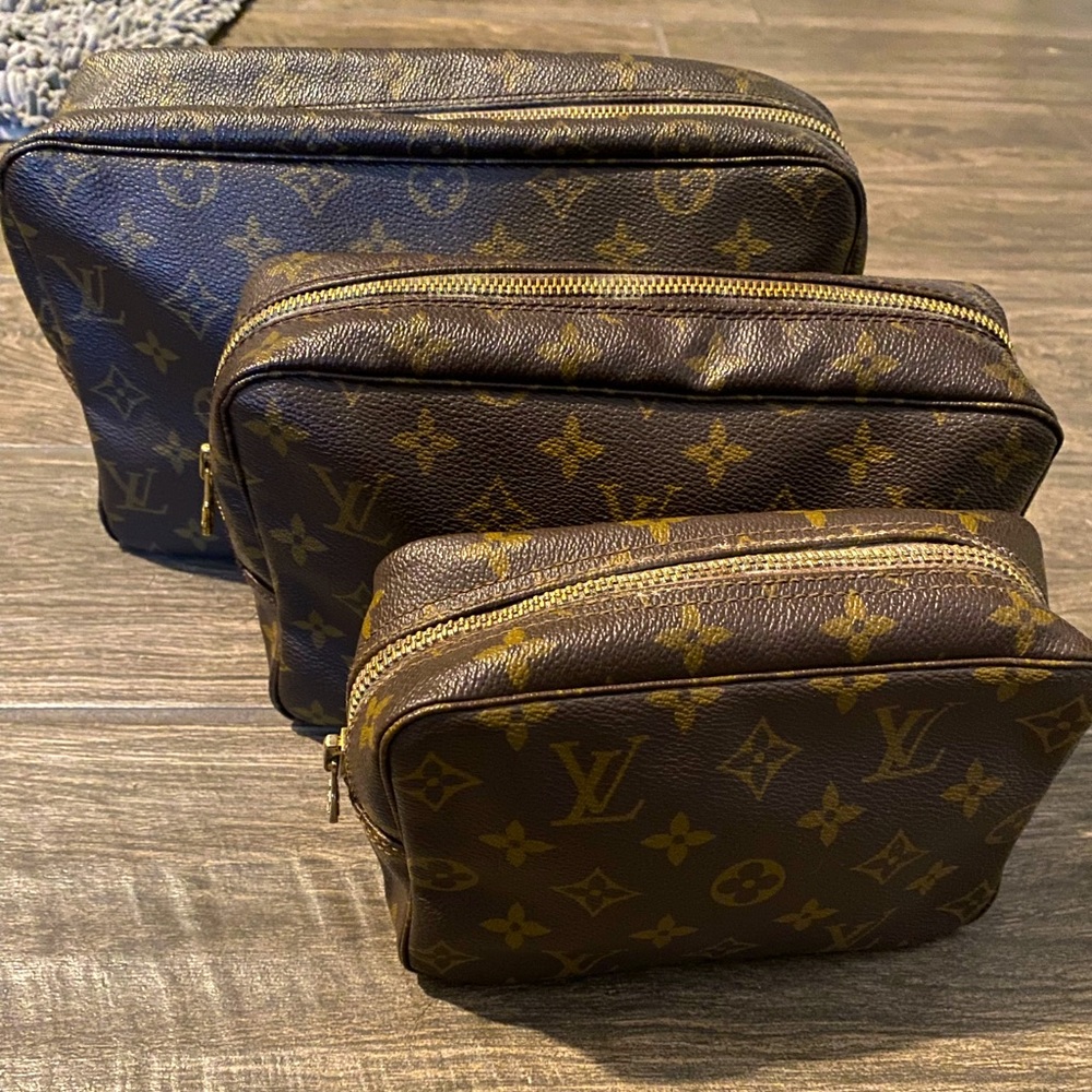 Auth LV Trousse Set RARE